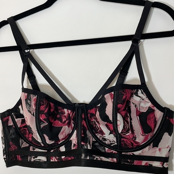 Torrid 1 BLACK PINK ROSE POWER MESH STRAPPY UNLINED UNDERWIRE LONGLINE BRALETTE - Picture 7 of 12
